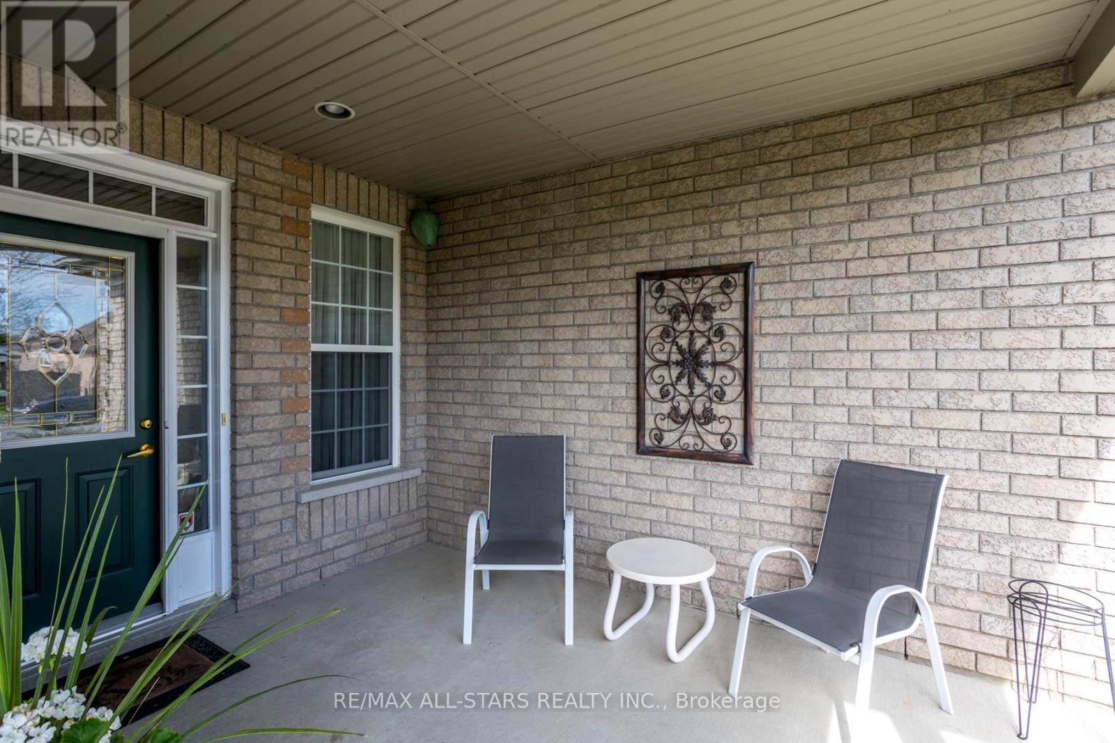 25 Sylvester Drive, Kawartha Lakes (Lindsay), Ontario  K9V 6E7 - Photo 36 - X12299261