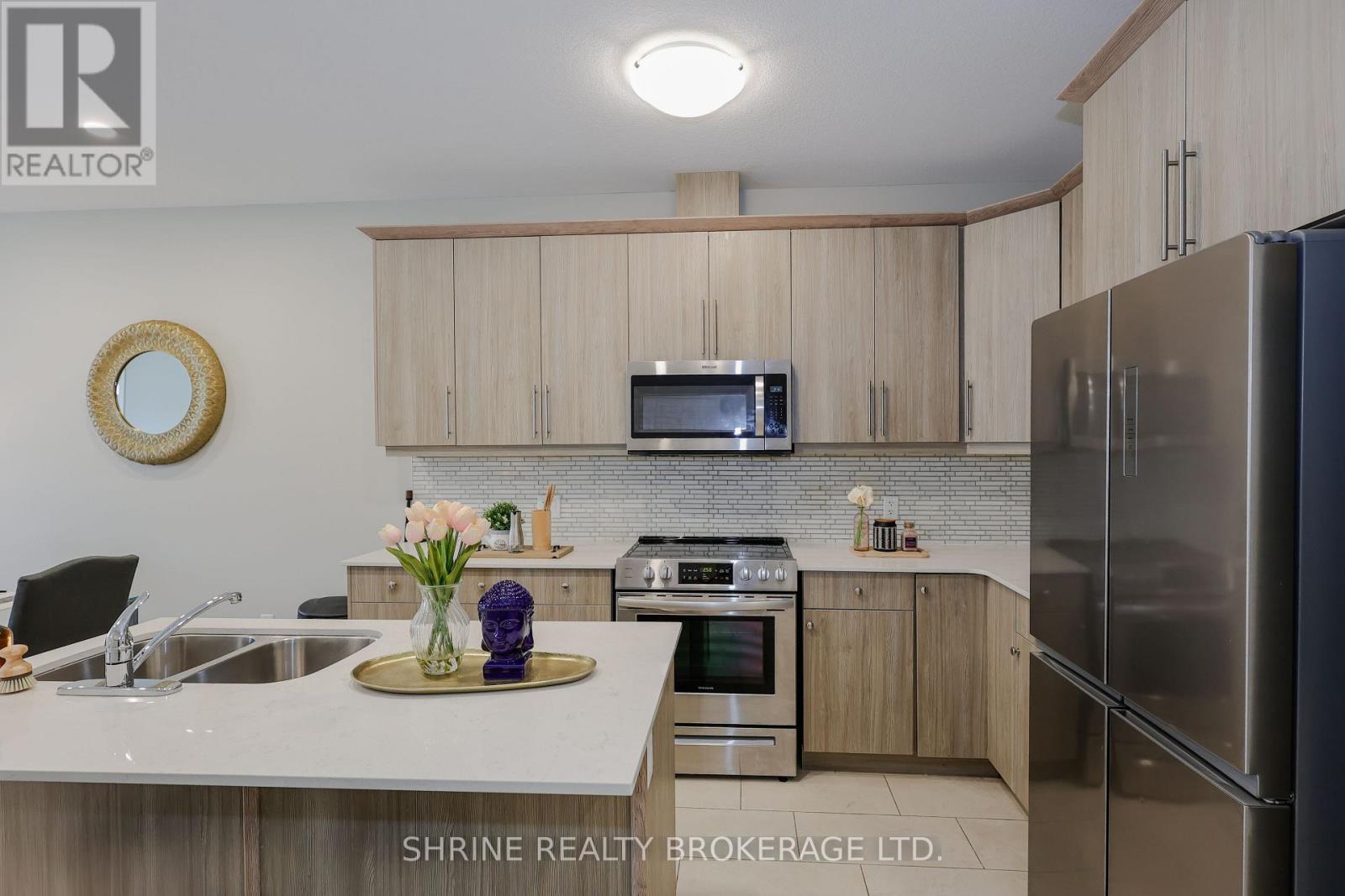 49 - 745 Chelton Road, London South, Ontario  N6M 0A2 - Photo 12 - X12299293
