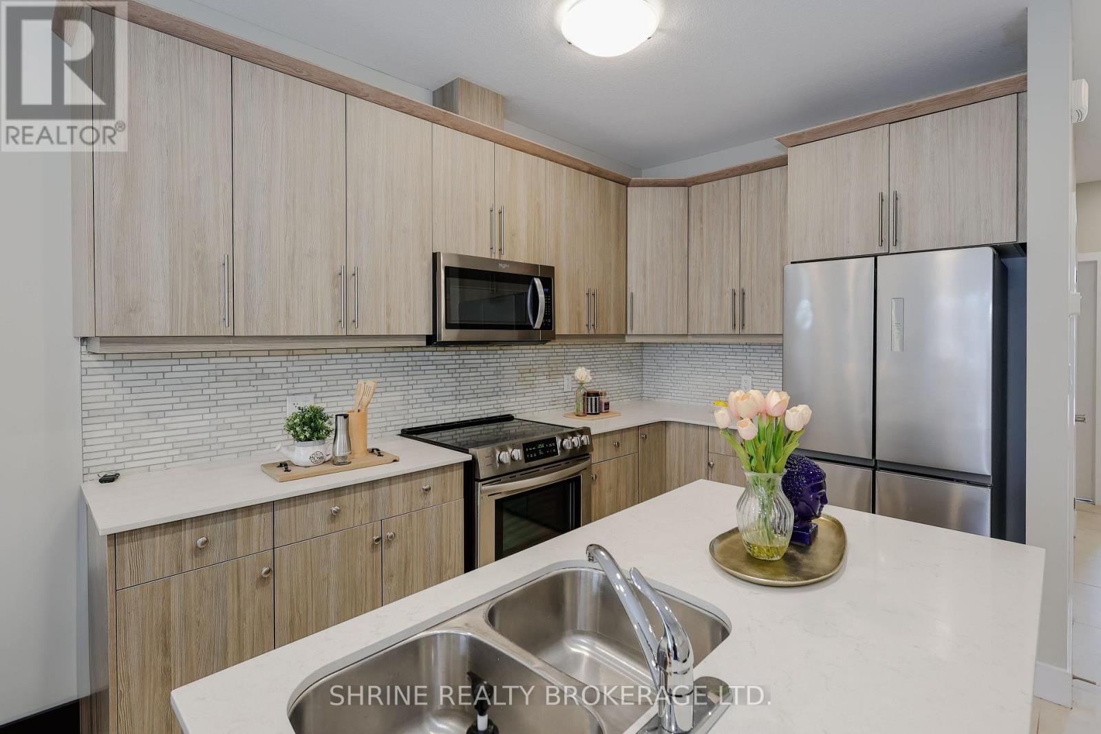 49 - 745 Chelton Road, London South, Ontario  N6M 0A2 - Photo 13 - X12299293