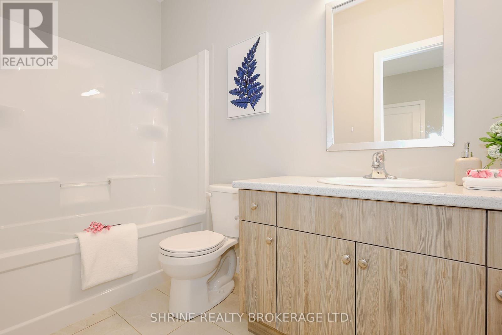 49 - 745 Chelton Road, London South, Ontario  N6M 0A2 - Photo 6 - X12299293
