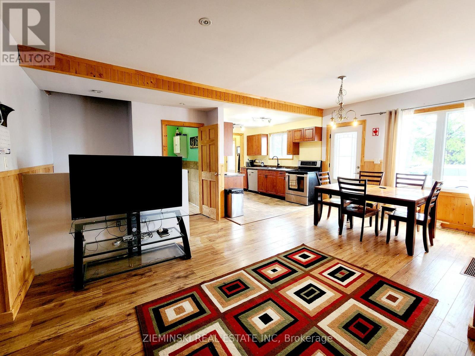 1372 Highway 11 S, Black River-Matheson, Ontario P0K 1N0 - Photo 3 - T12299259