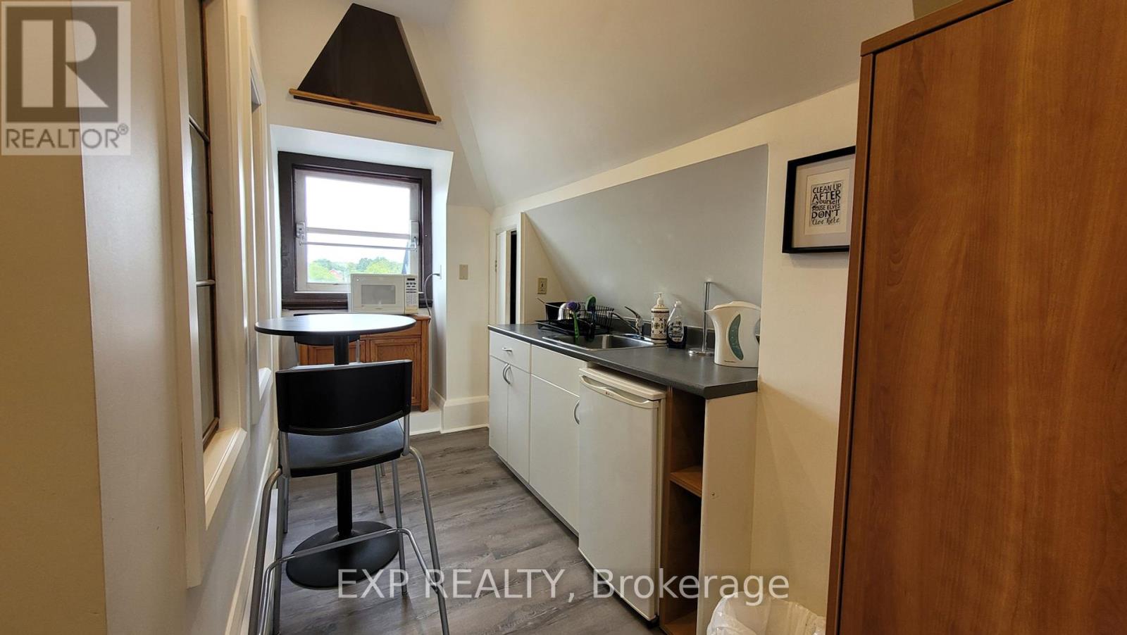 2 - 73 Mill Street, Mississippi Mills, Ontario  K0A 1A0 - Photo 6 - X12299252