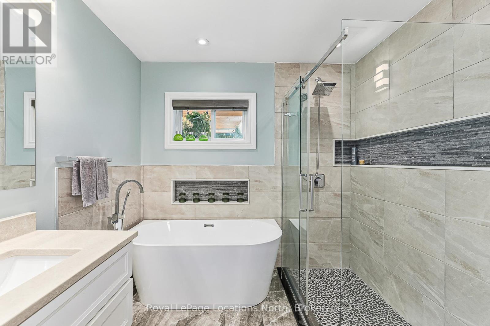 434 Oak Street, Collingwood, Ontario  L9Y 2Y7 - Photo 15 - S12299287