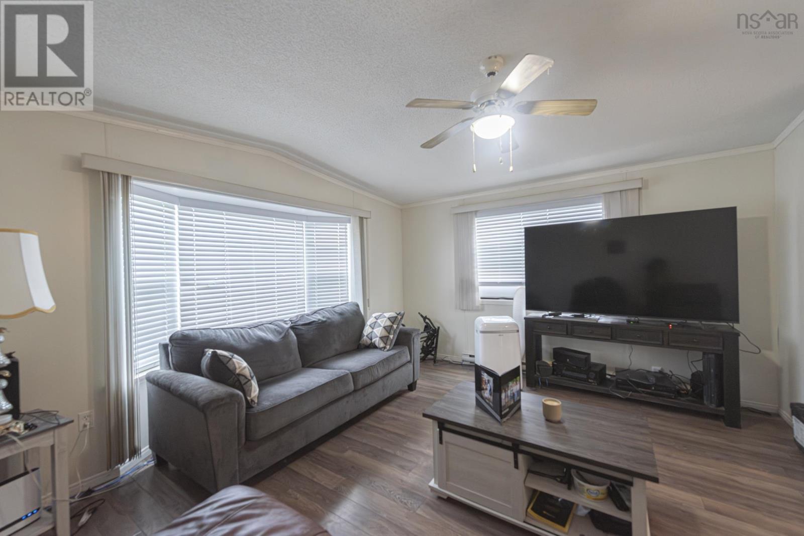 10 High Street Estates, New Glasgow, Nova Scotia  B2H 4B8 - Photo 4 - 202518309