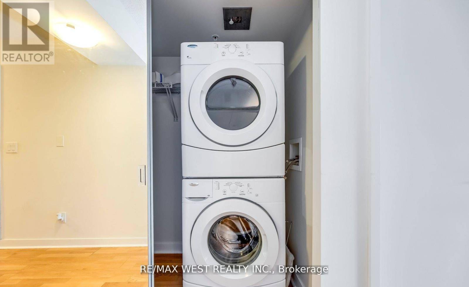802 - 295 Adelaide Street W, Toronto, Ontario  M5V 1P7 - Photo 11 - C12299255