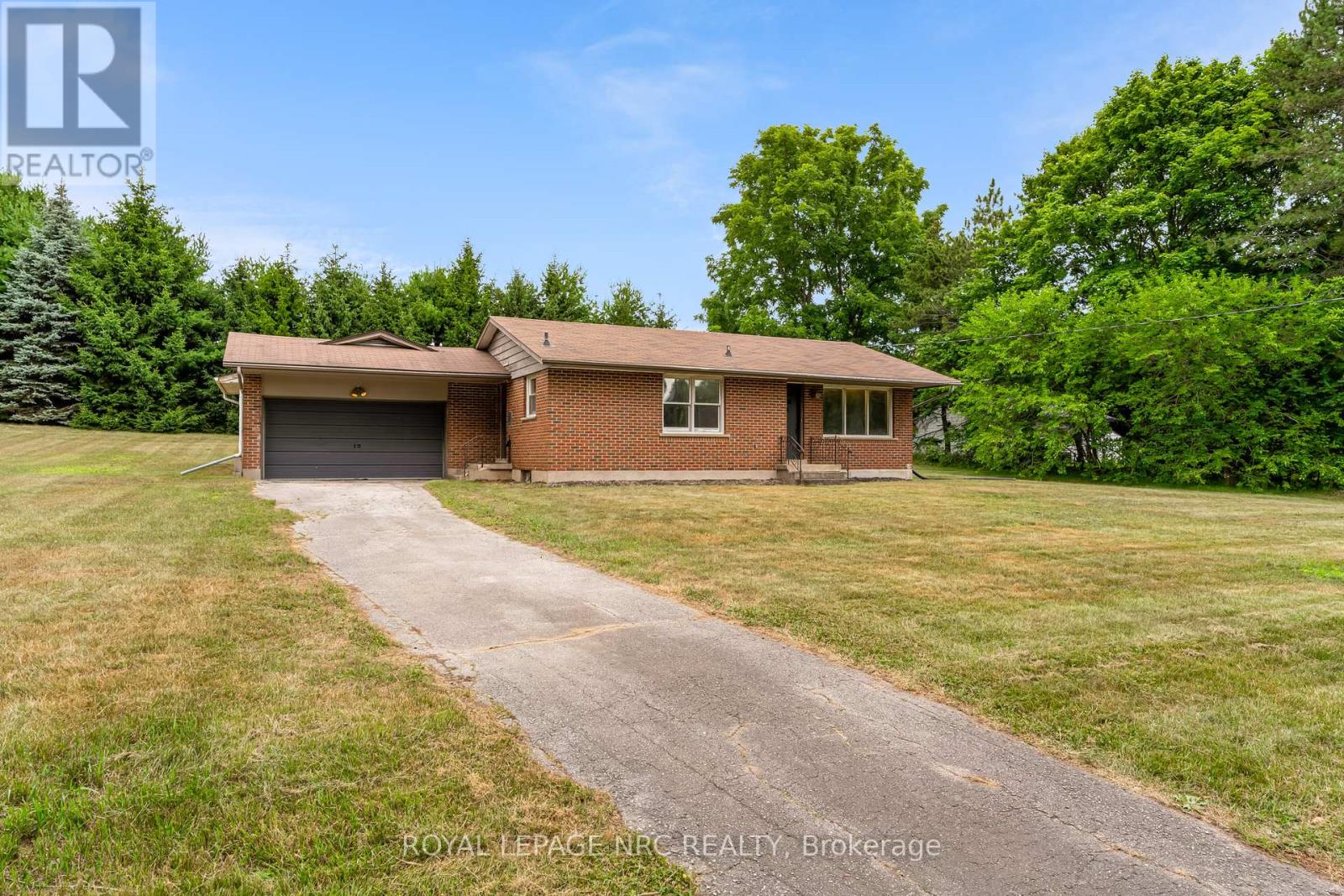 Property at 489 MEMORIAL DRIVE image 3