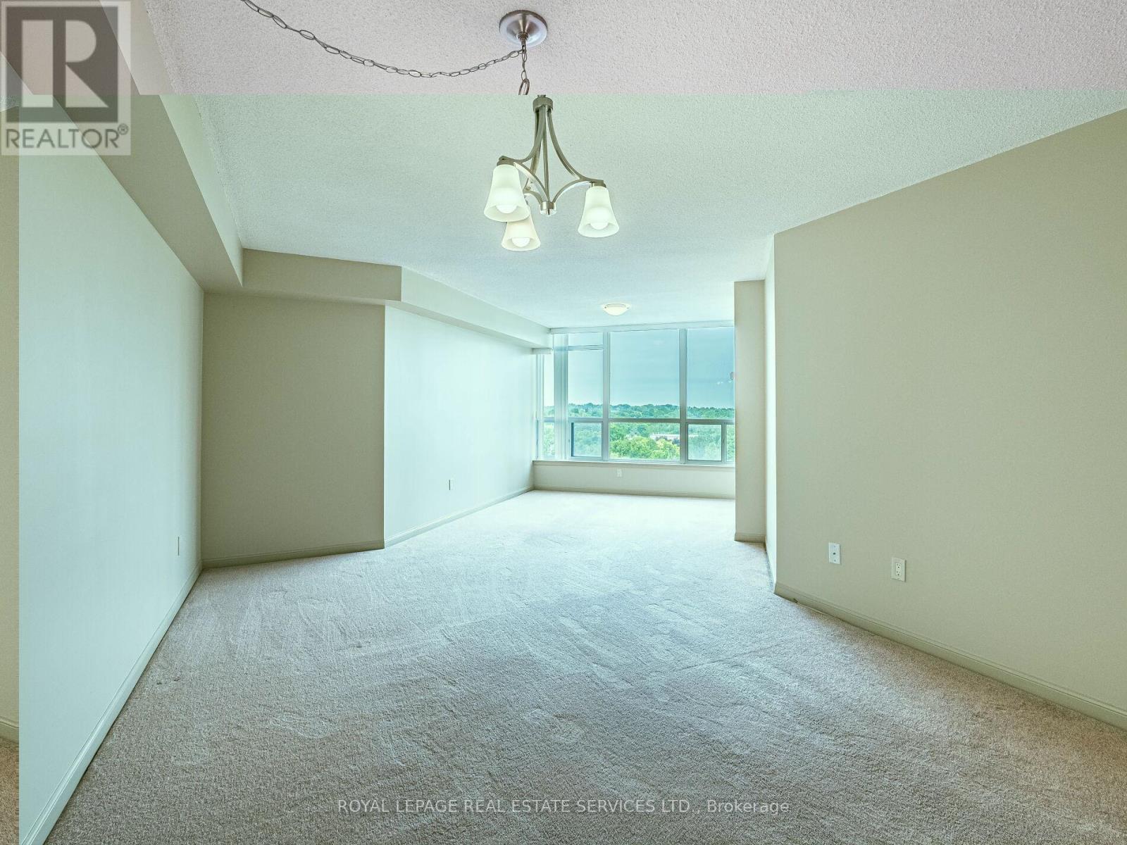 908 - 12 Laurelcrest Street, Brampton, Ontario  L6S 5Y4 - Photo 9 - W12259417