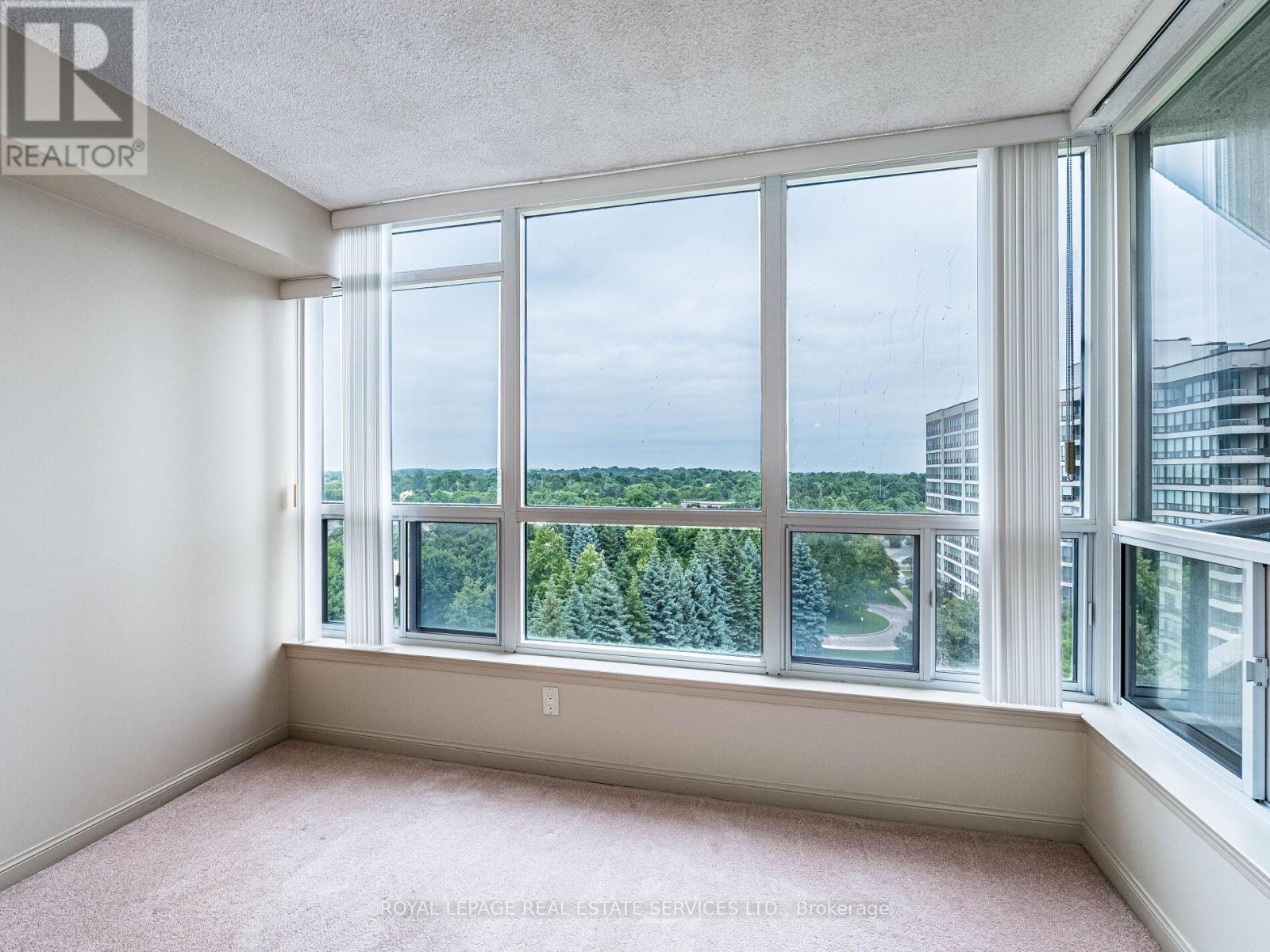 908 - 12 Laurelcrest Street, Brampton, Ontario  L6S 5Y4 - Photo 10 - W12259417