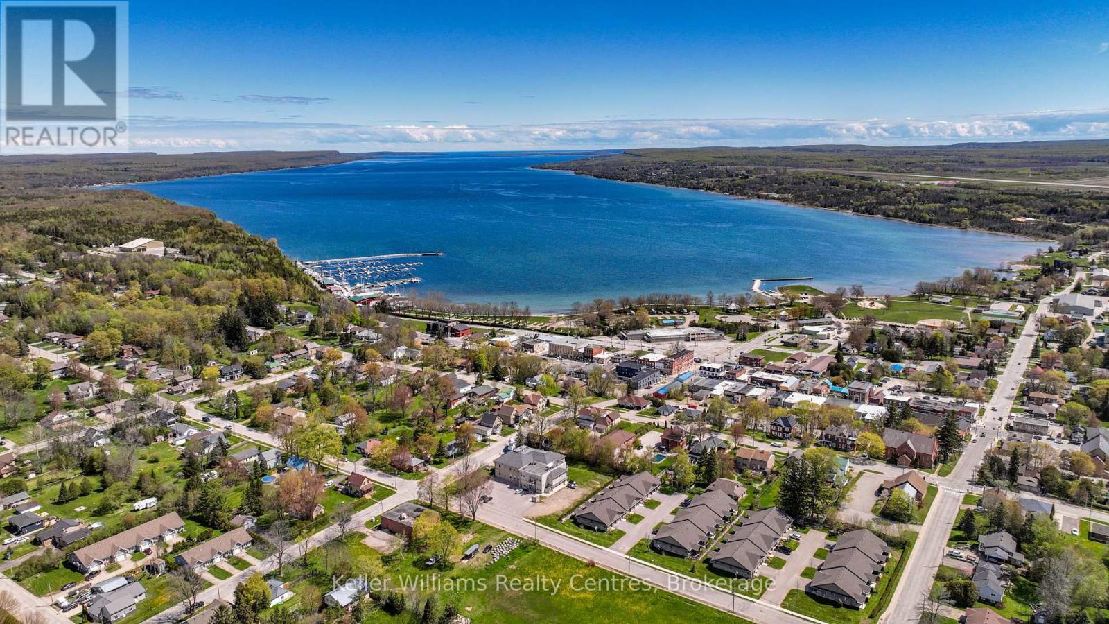 151 Mallard Street, Georgian Bluffs, Ontario  N0H 2T0 - Photo 10 - X12299320