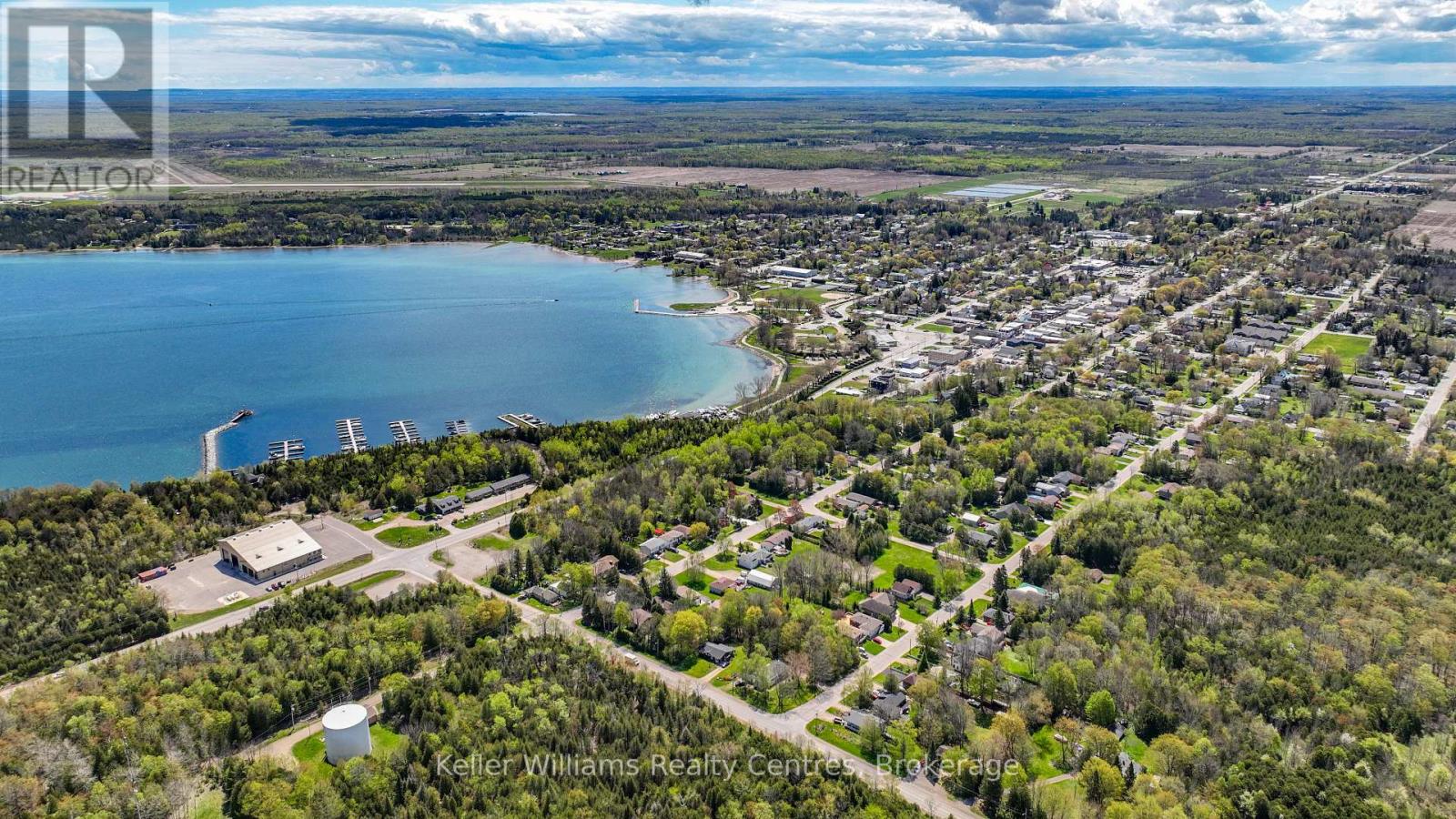 151 Mallard Street, Georgian Bluffs, Ontario  N0H 2T0 - Photo 11 - X12299320