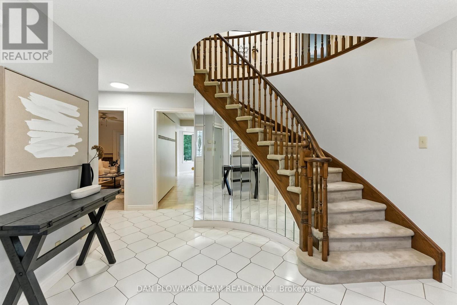 Property at 132 SAMAC TRAIL image 4