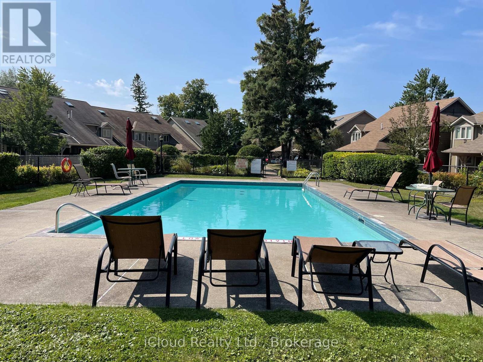 3 Davy Point Circle, Georgina, Ontario  L4P 3H1 - Photo 28 - N12299310
