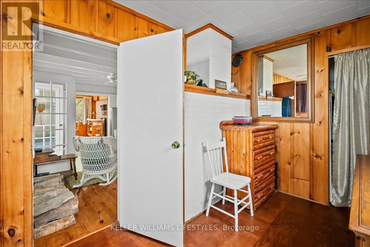 6626 East Parkway Drive, Lambton Shores, Ontario  N0N 1J3 - Photo 16 - X12299424