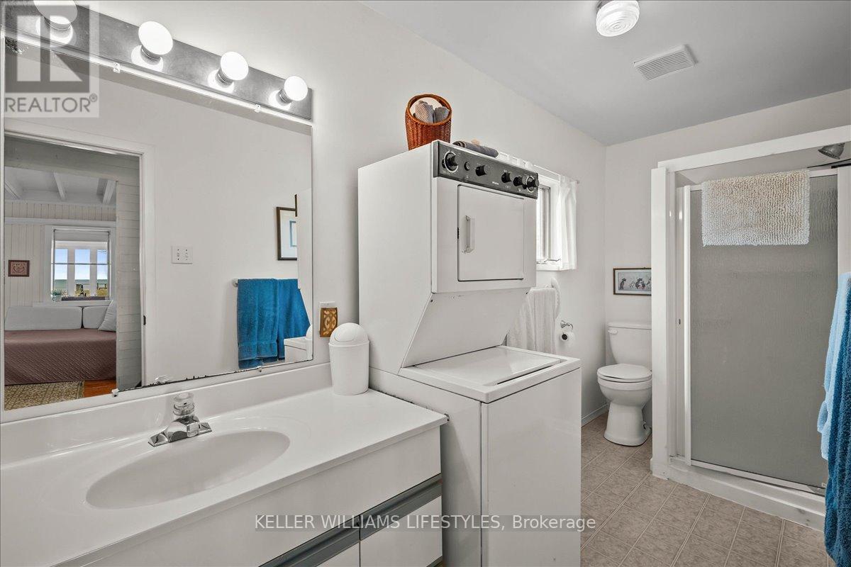 6626 East Parkway Drive, Lambton Shores, Ontario  N0N 1J3 - Photo 19 - X12299424