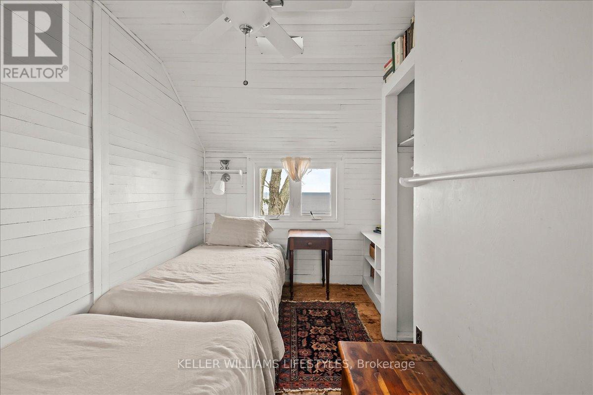 6626 East Parkway Drive, Lambton Shores, Ontario  N0N 1J3 - Photo 21 - X12299424
