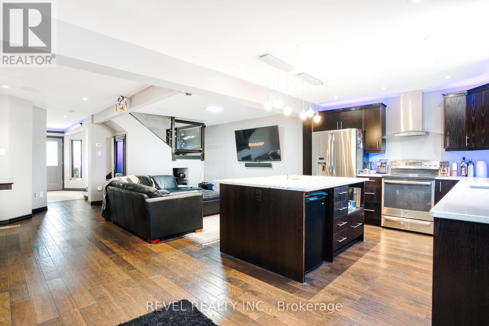 1867 Parkhurst Avenue, London East, Ontario  N5V 2C4 - Photo 4 - X12299435