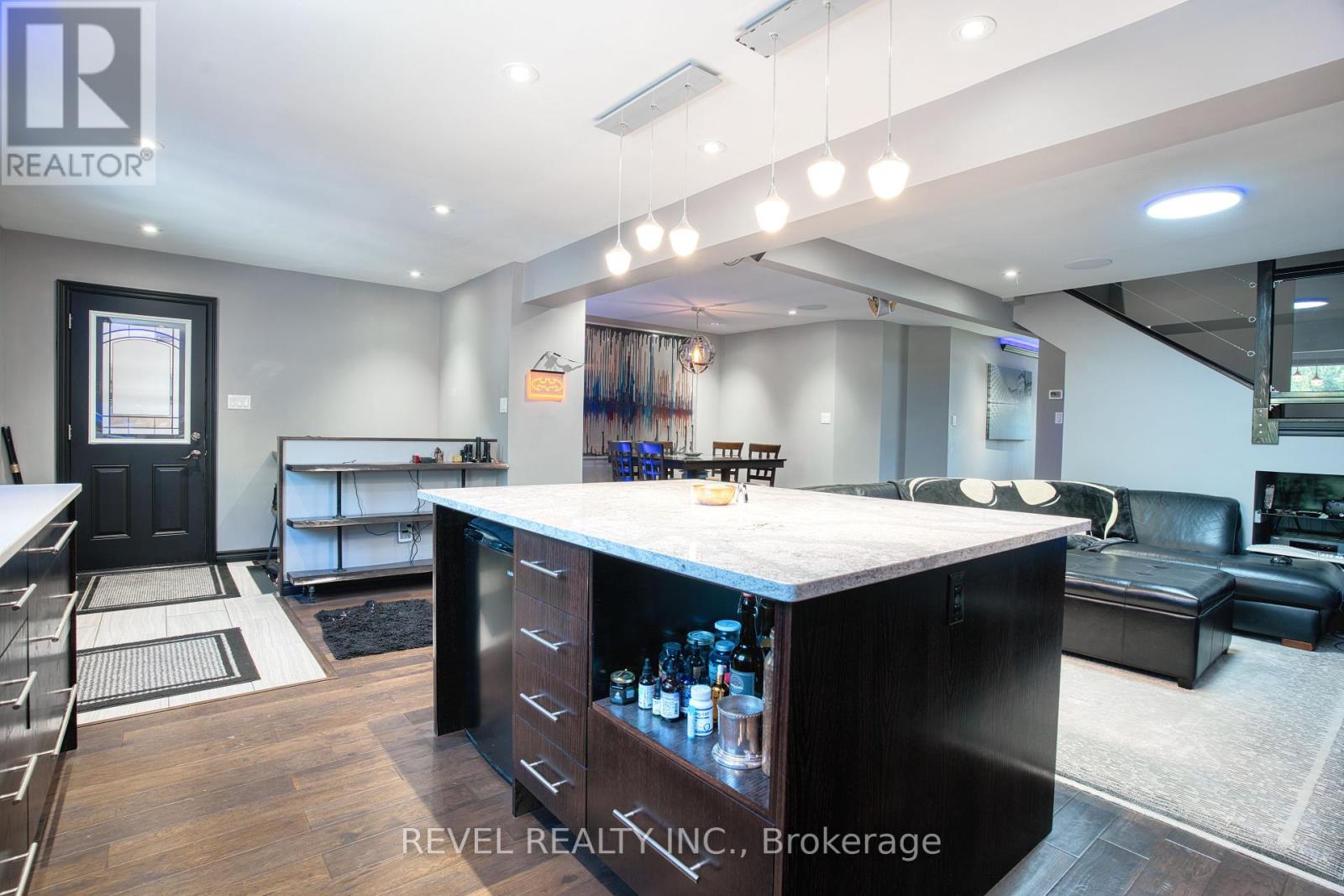 1867 Parkhurst Avenue, London East, Ontario  N5V 2C4 - Photo 6 - X12299435