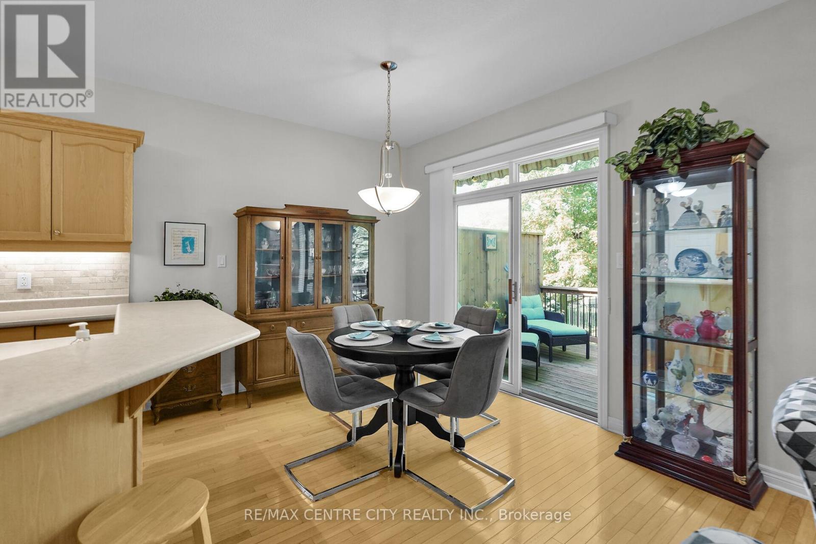 5 - 21 St Johns Drive, Middlesex Centre, Ontario  N0M 1C0 - Photo 24 - X12299493