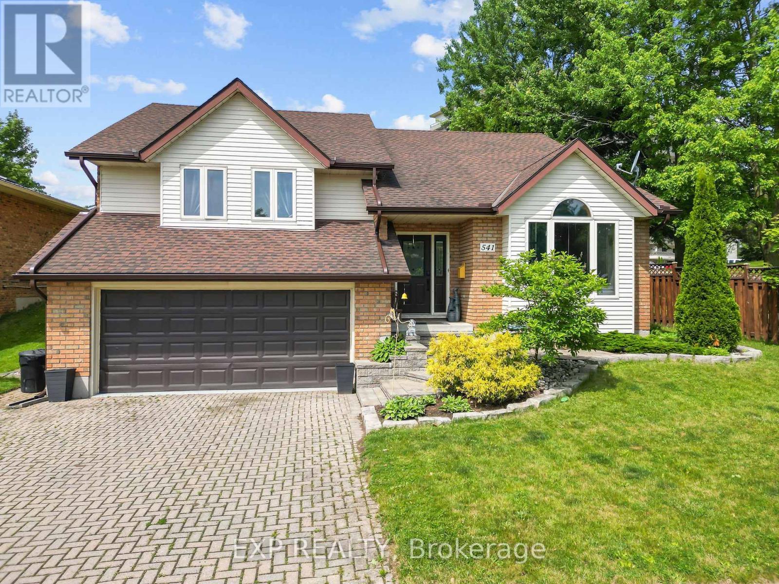 541 Chieftain Street, Woodstock, Ontario  N4T 1C8 - Photo 1 - X12299550
