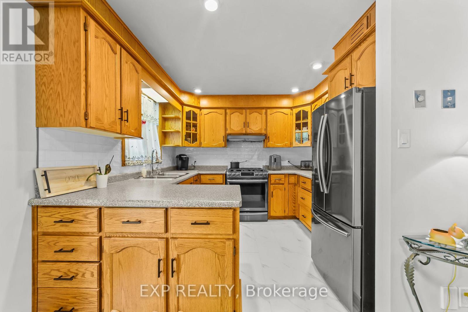541 Chieftain Street, Woodstock, Ontario  N4T 1C8 - Photo 12 - X12299550