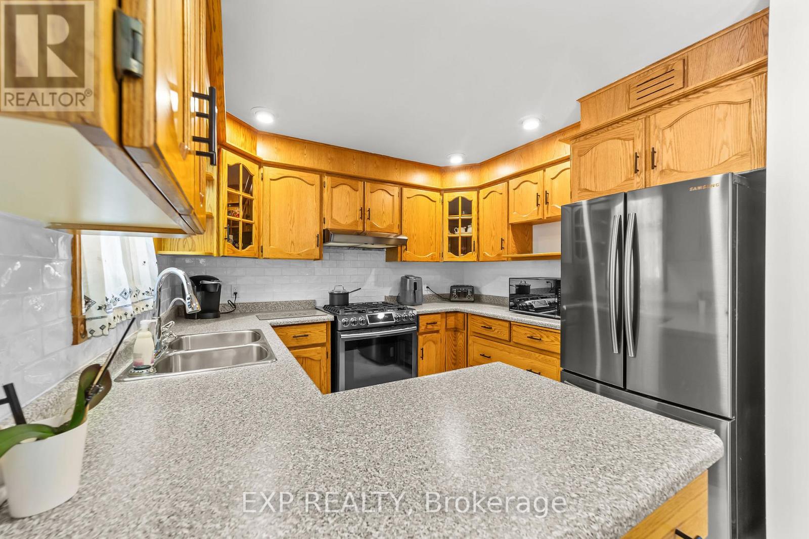 541 Chieftain Street, Woodstock, Ontario  N4T 1C8 - Photo 13 - X12299550