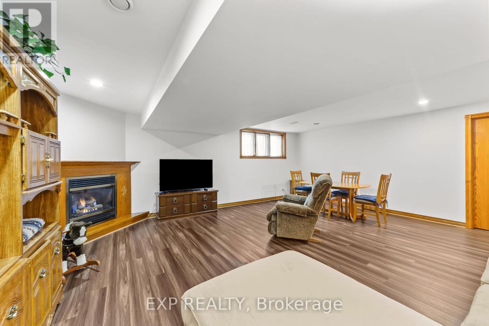 541 Chieftain Street, Woodstock, Ontario  N4T 1C8 - Photo 27 - X12299550
