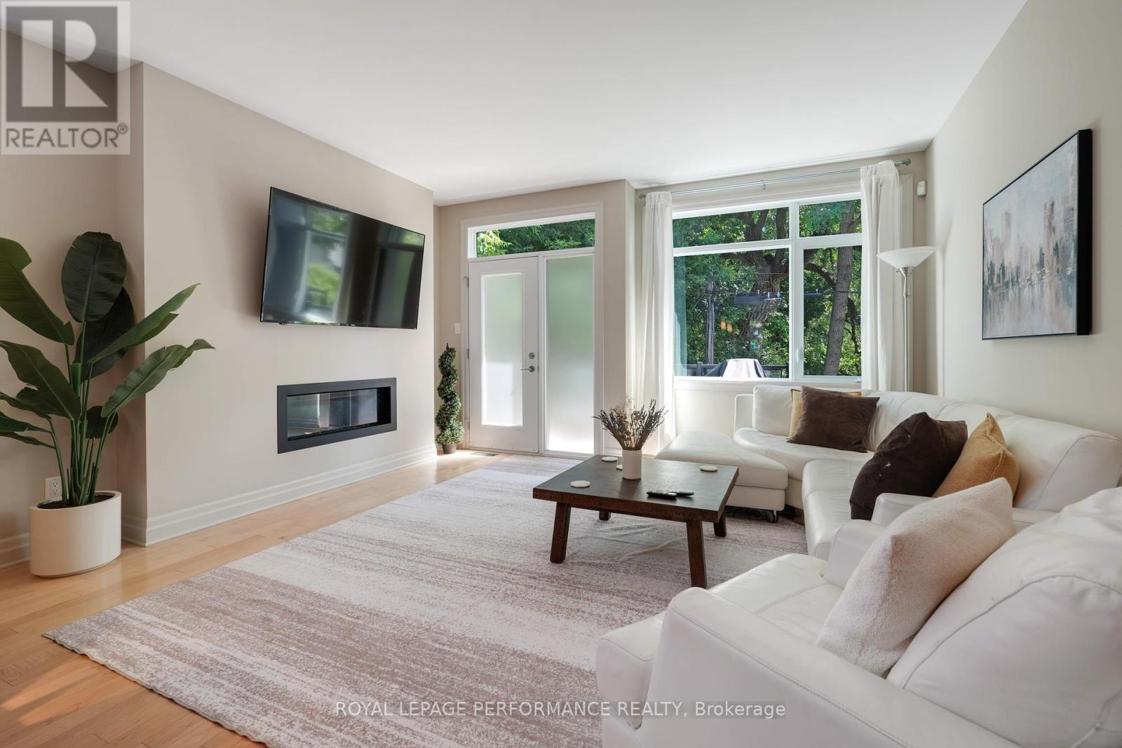 A - 239 Fairmont Avenue, Ottawa, Ontario  K1Y 1X8 - Photo 13 - X12299472