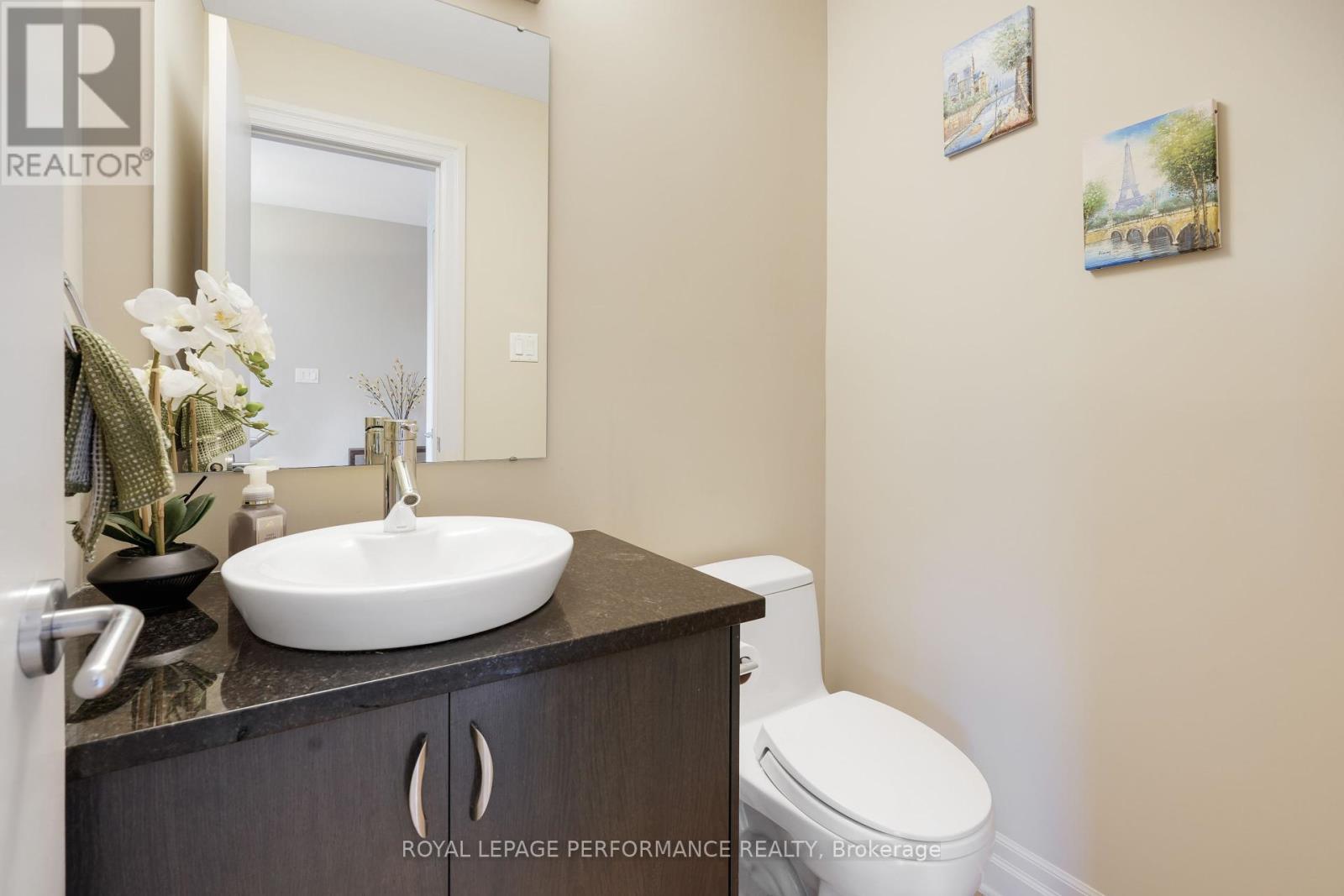A - 239 Fairmont Avenue, Ottawa, Ontario  K1Y 1X8 - Photo 16 - X12299472
