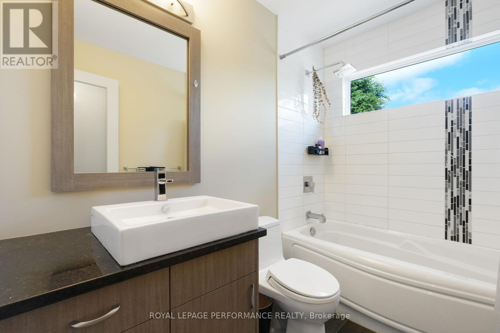 A - 239 Fairmont Avenue, Ottawa, Ontario  K1Y 1X8 - Photo 23 - X12299472