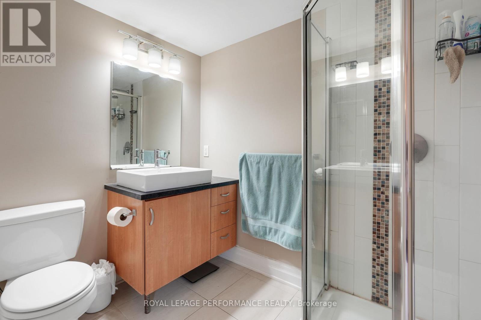 A - 239 Fairmont Avenue, Ottawa, Ontario  K1Y 1X8 - Photo 29 - X12299472