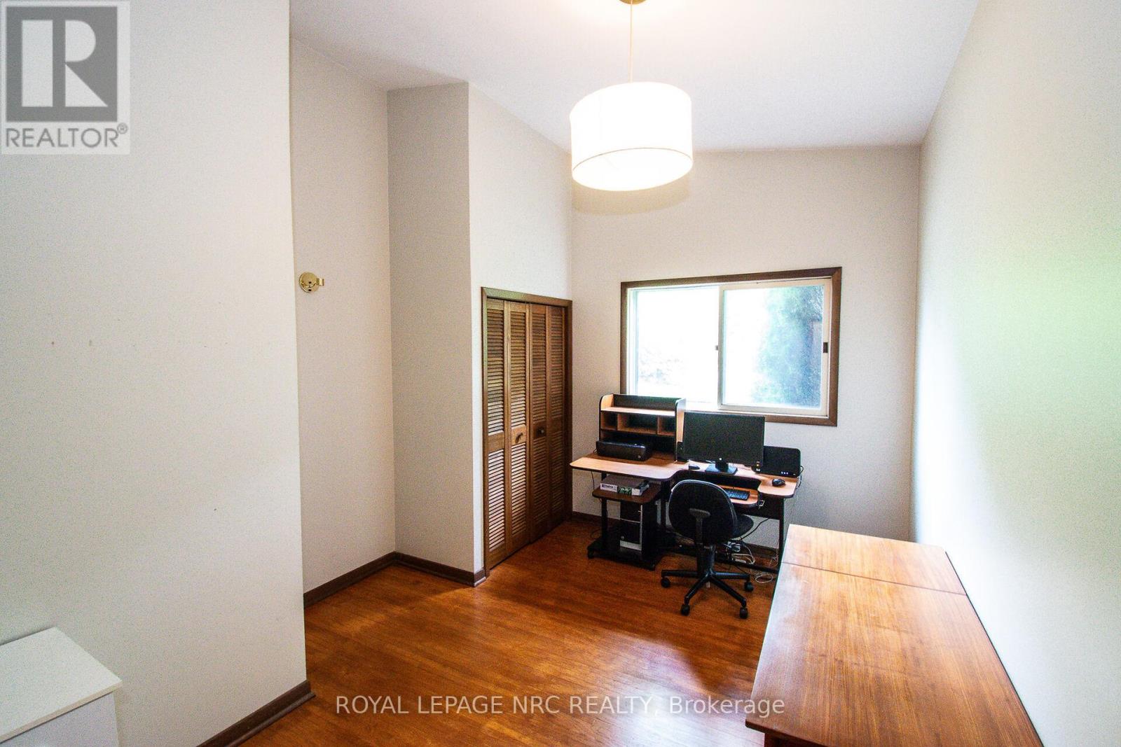 128 Woodside Drive, St. Catharines, Ontario  L2T 1X2 - Photo 31 - X12299495