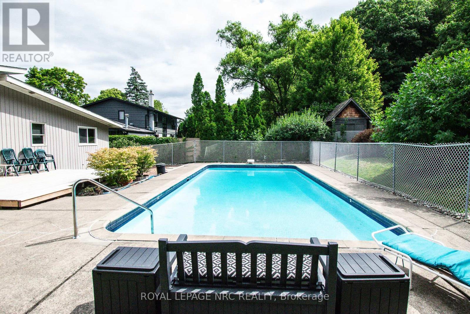 128 Woodside Drive, St. Catharines, Ontario  L2T 1X2 - Photo 40 - X12299495