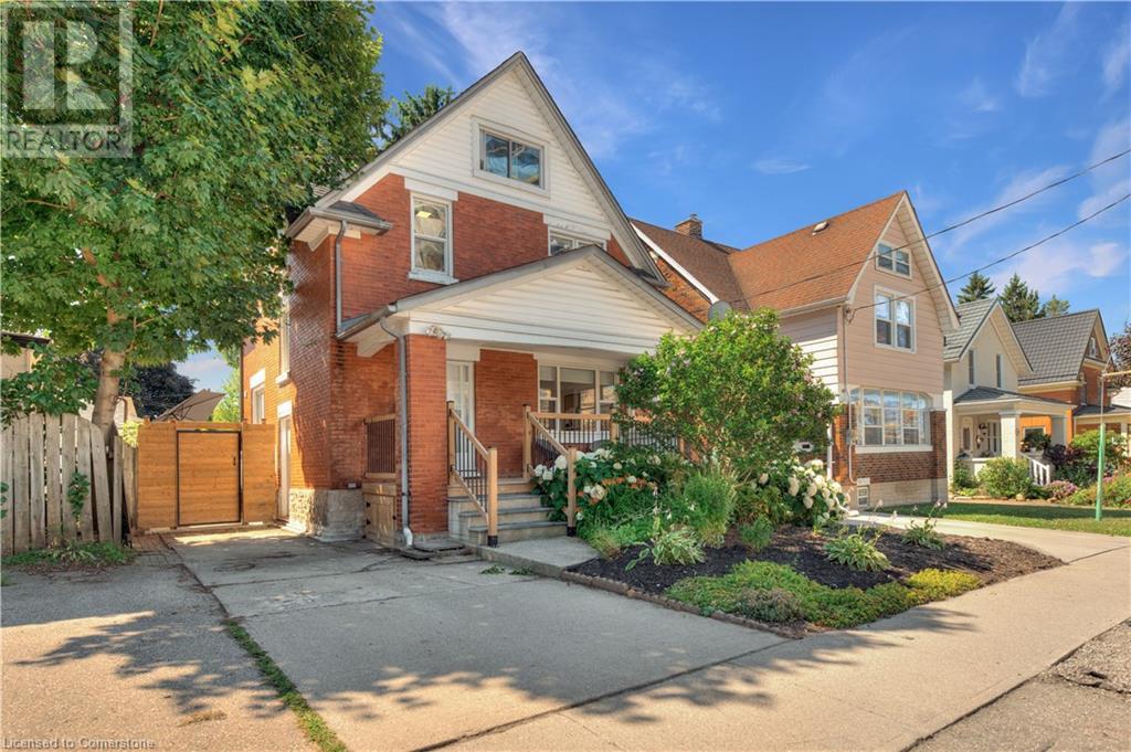 Property at 149 SHANLEY Street image 2