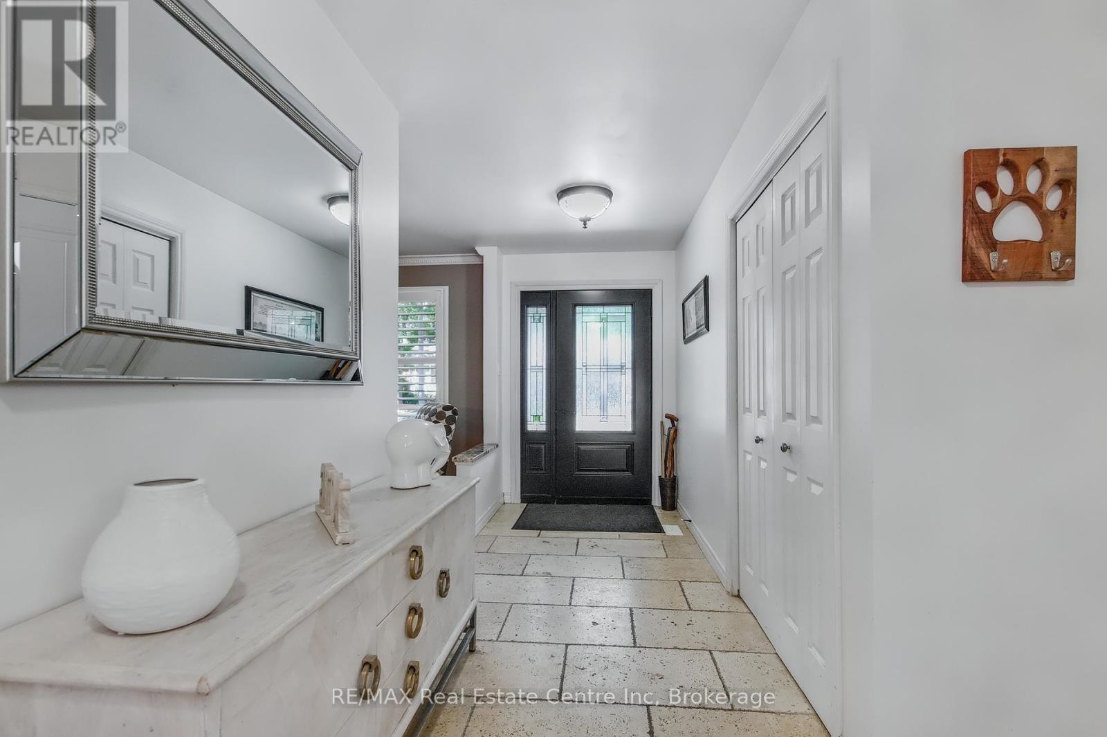 24 Darby Road, Guelph, Ontario  N1K 1R4 - Photo 9 - X12299520