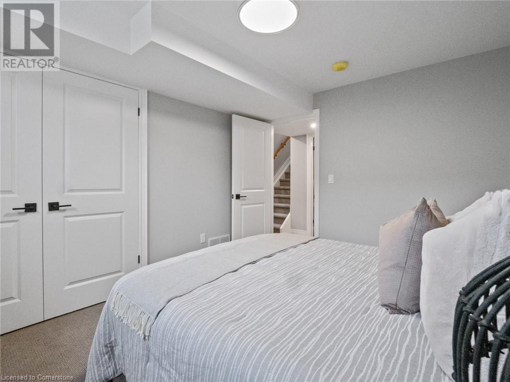 211 Sycamore Street, Welland, Ontario  L3C 0J8 - Photo 15 - 40753550