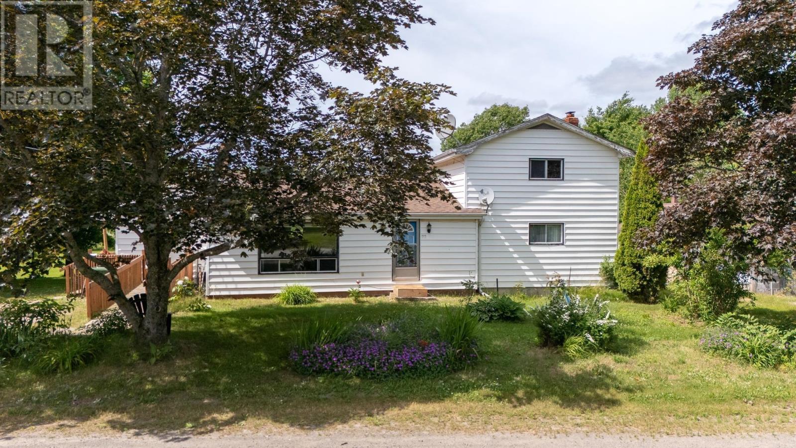 23 Reid Road, Steam Mill, Nova Scotia  B4N 3V7 - Photo 2 - 202515967