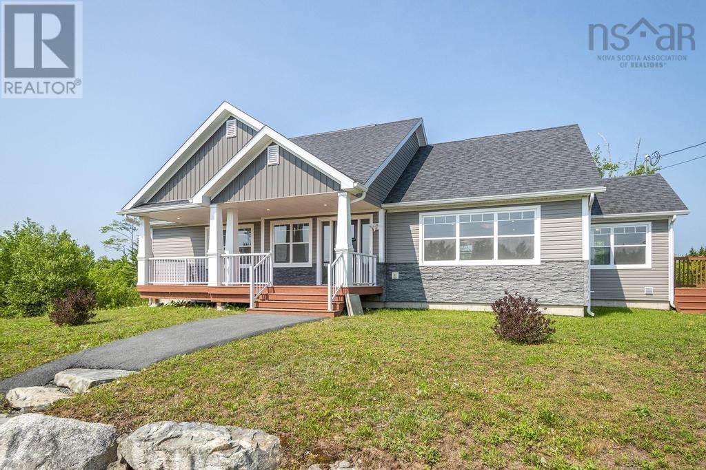 Property at 210 Keltic Drive image 3