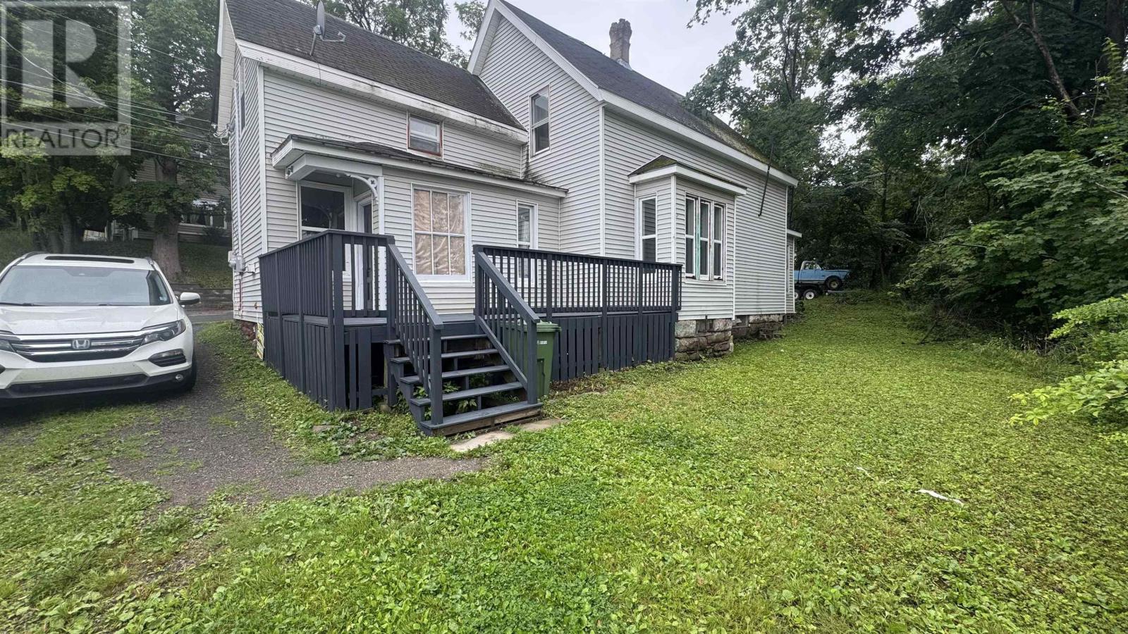 264 High Street, New Glasgow, Nova Scotia  B2H 2P1 - Photo 2 - 202518323