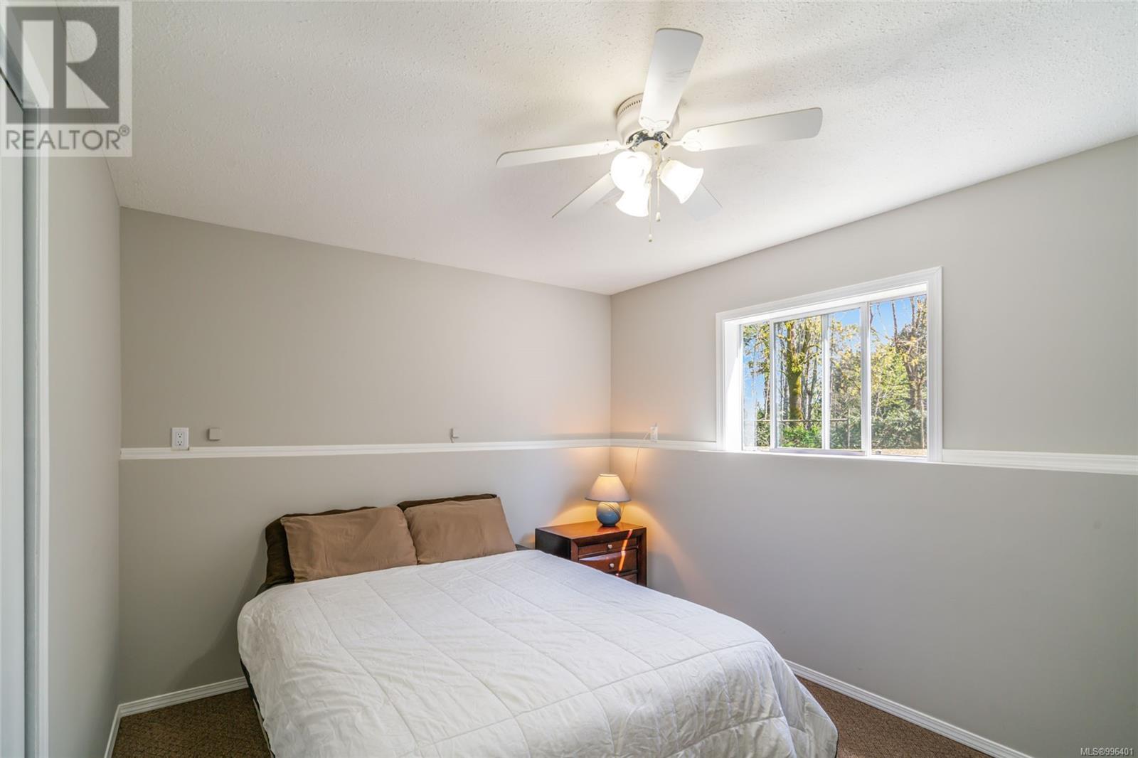 Property at 1121 Harewood Mines Rd image 1