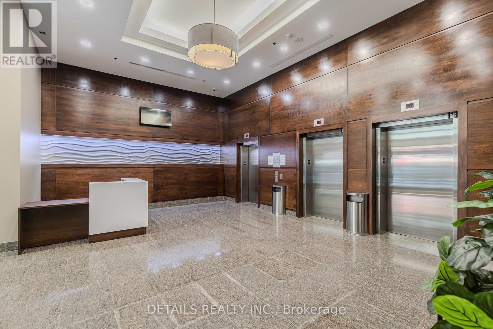 #717 - 238 Besserer Street, Ottawa, Ontario  K1N 6B1 - Photo 4 - X12299571