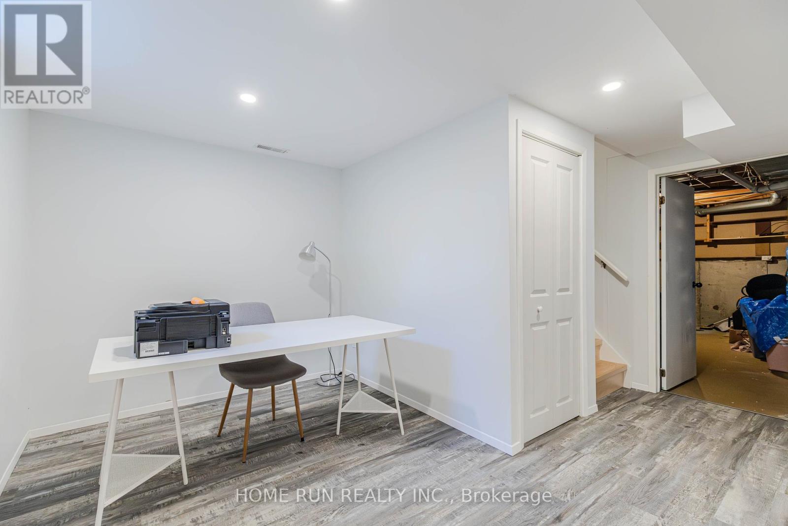 30 Turret Court, Ottawa, Ontario  K2L 2L1 - Photo 35 - X12299578