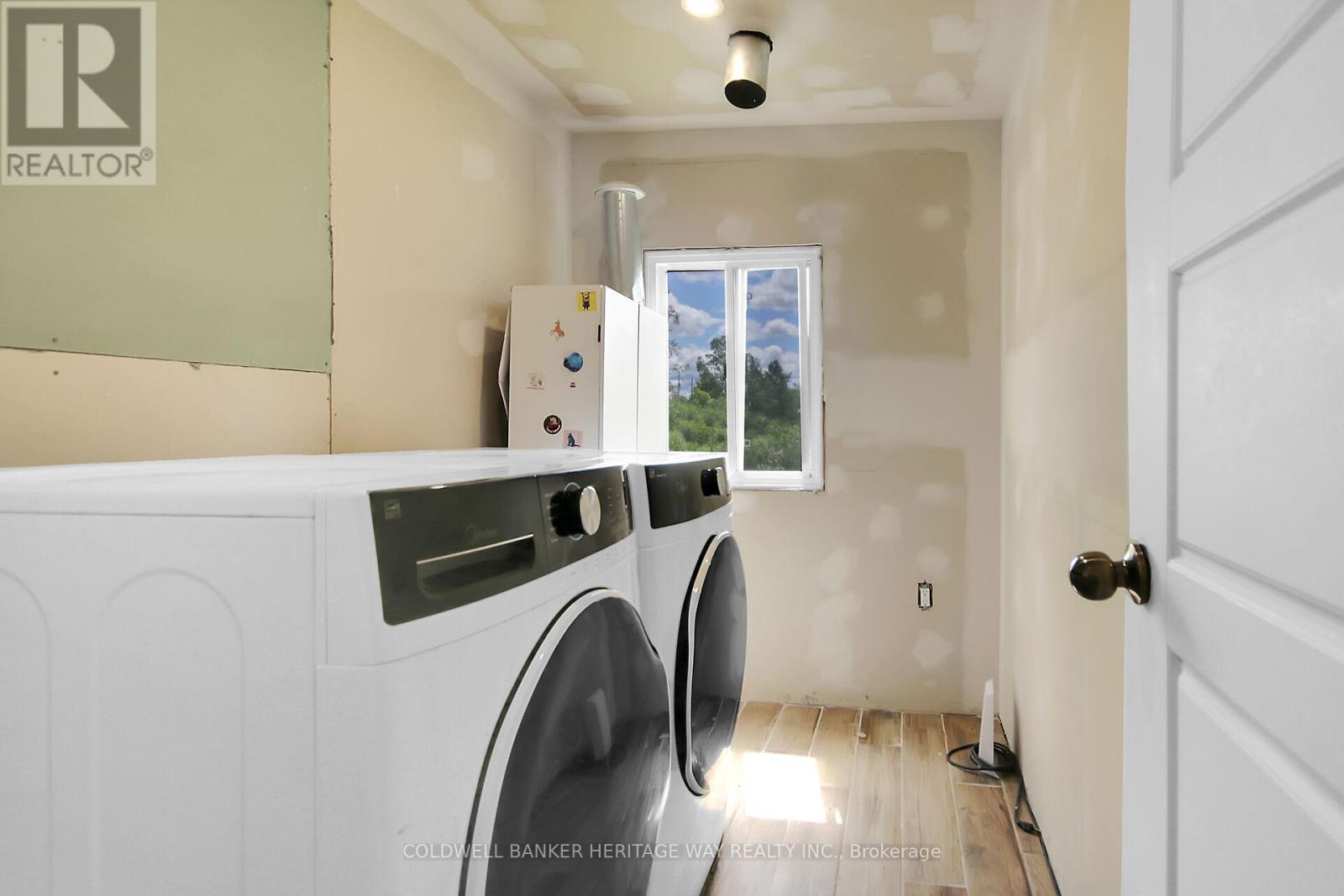 601 Weedmark Road, Montague, Ontario K7A 4S6 - Photo 32 - X12299604