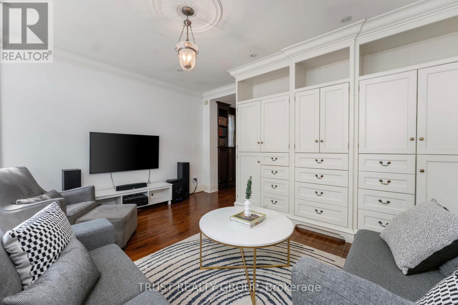 5 Ellerbeck Street, Toronto, Ontario  M4K 2T6 - Photo 19 - E12299517