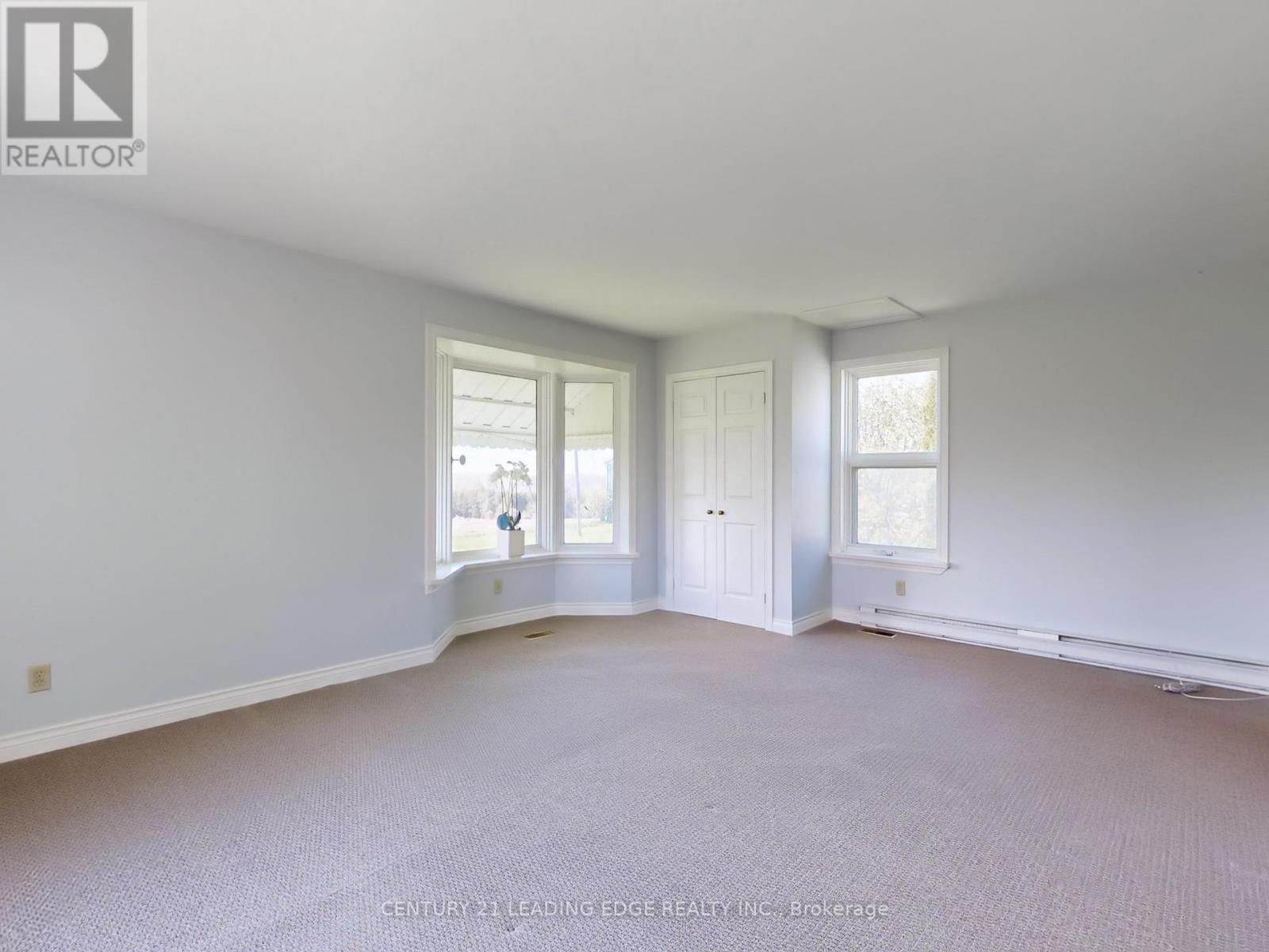362 Victoria Road, Georgina, Ontario  L0E 1N0 - Photo 12 - N12299367