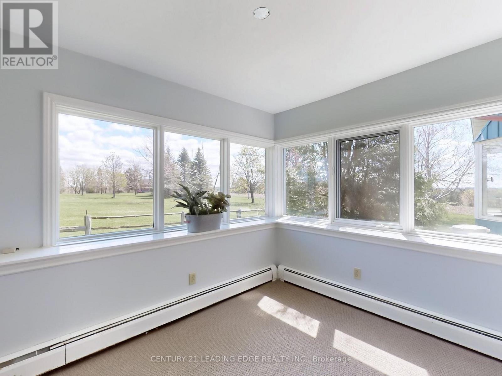 362 Victoria Road, Georgina, Ontario  L0E 1N0 - Photo 16 - N12299367