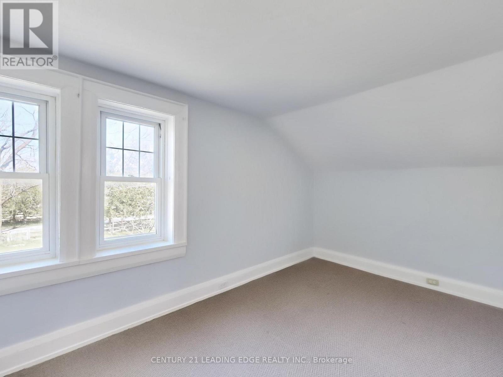 362 Victoria Road, Georgina, Ontario  L0E 1N0 - Photo 22 - N12299367