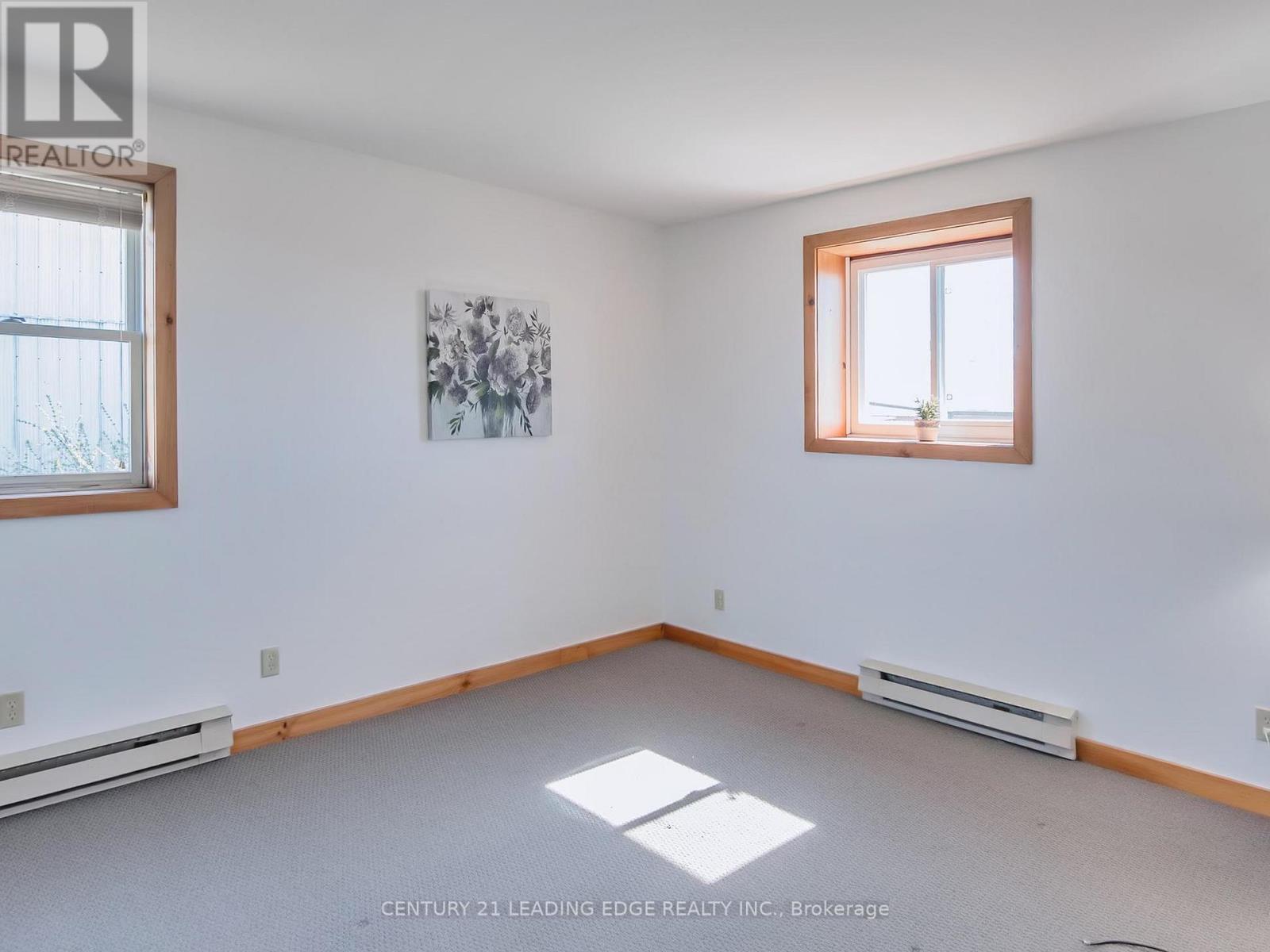 362 Victoria Road, Georgina, Ontario  L0E 1N0 - Photo 40 - N12299367