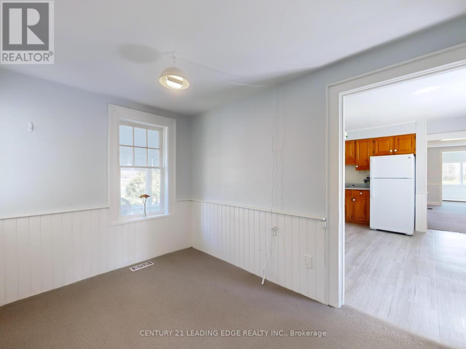 362 Victoria Road, Georgina, Ontario  L0E 1N0 - Photo 6 - N12299367