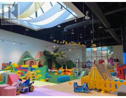 #4 - 171 MARYCROFT AVENUE