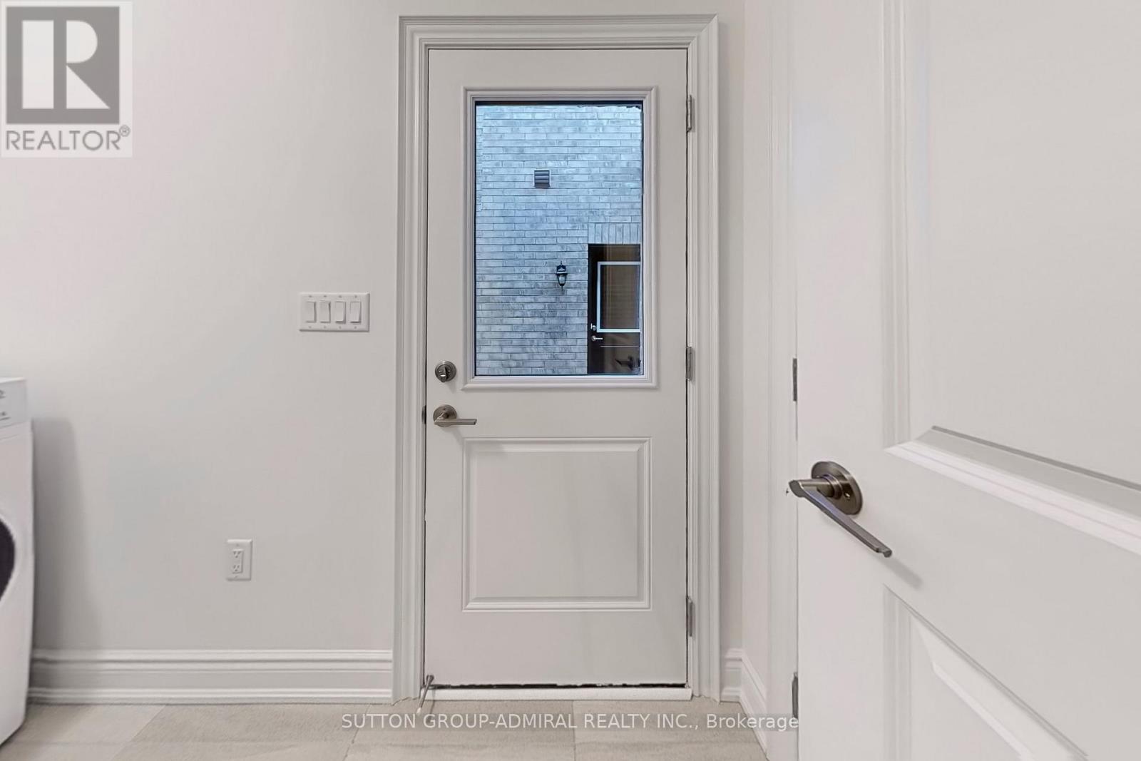 5 Culbert Road, Bradford West Gwillimbury, Ontario  L3Z 4P3 - Photo 17 - N12299513